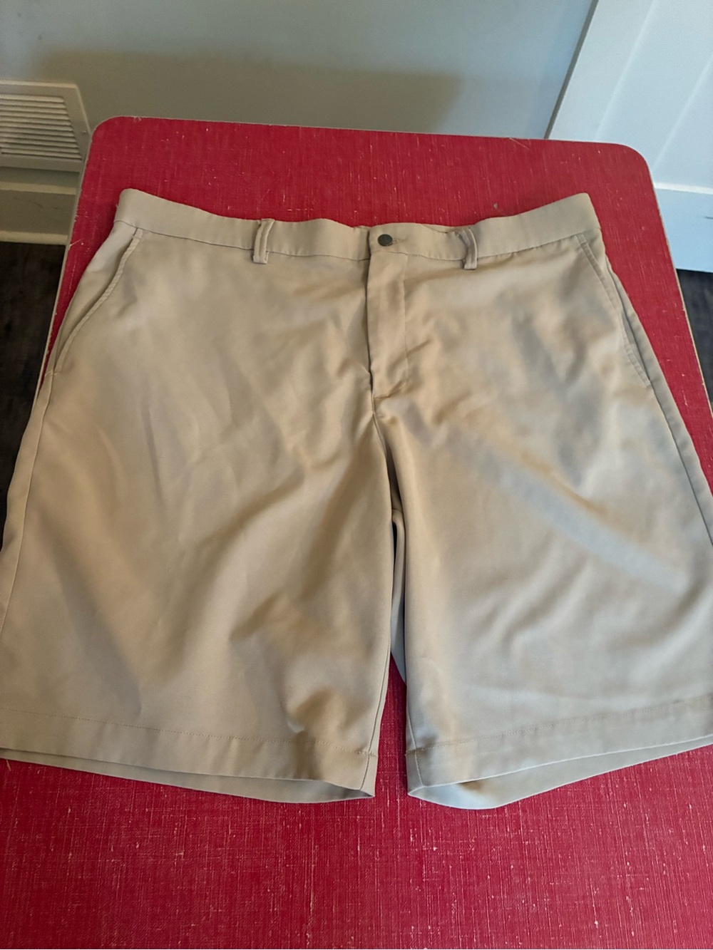 Callaway Khaki Tan Beige Neutral Flat Front Golf Shorts Performance Stretch